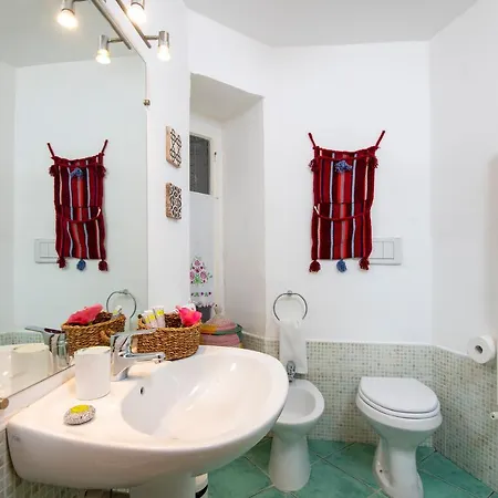 Acqua Marina, * Ischia